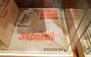 Wystawa "Solidarność na papierze" - 40 lat Solidarności (8)
