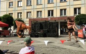 Teatrzyk dla Dzieci: JAK WYTRESOWAĆ DINOŻARŁA (5)