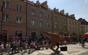 Teatrzyk dla Dzieci: JAK WYTRESOWAĆ DINOŻARŁA (1)